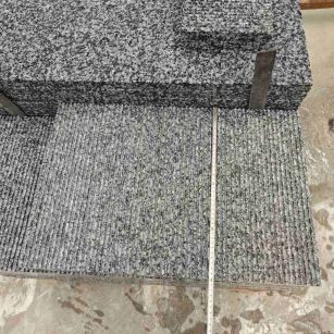 四平芝麻黑拉丝面