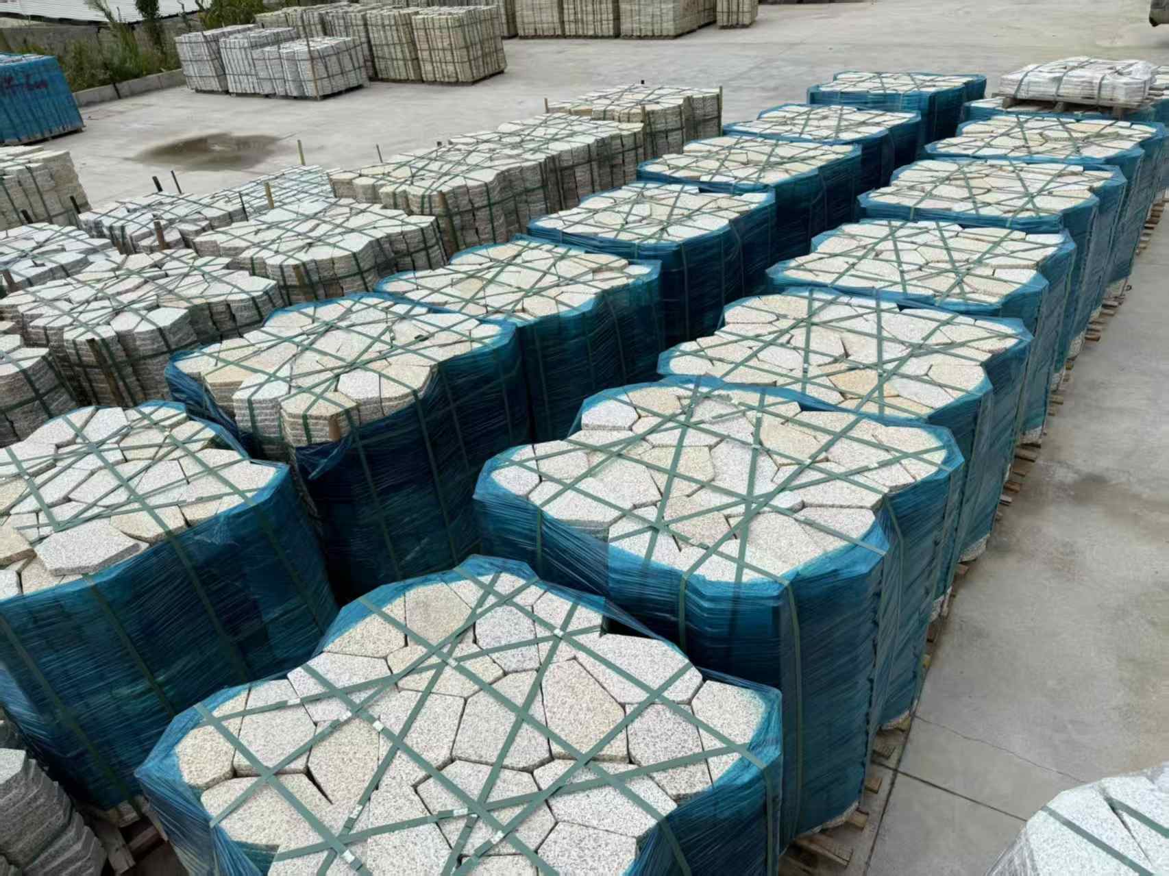 四平黄金麻冰裂纹 碎拼