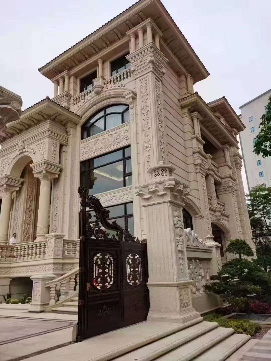 四平黄金麻别墅外墙异形定制