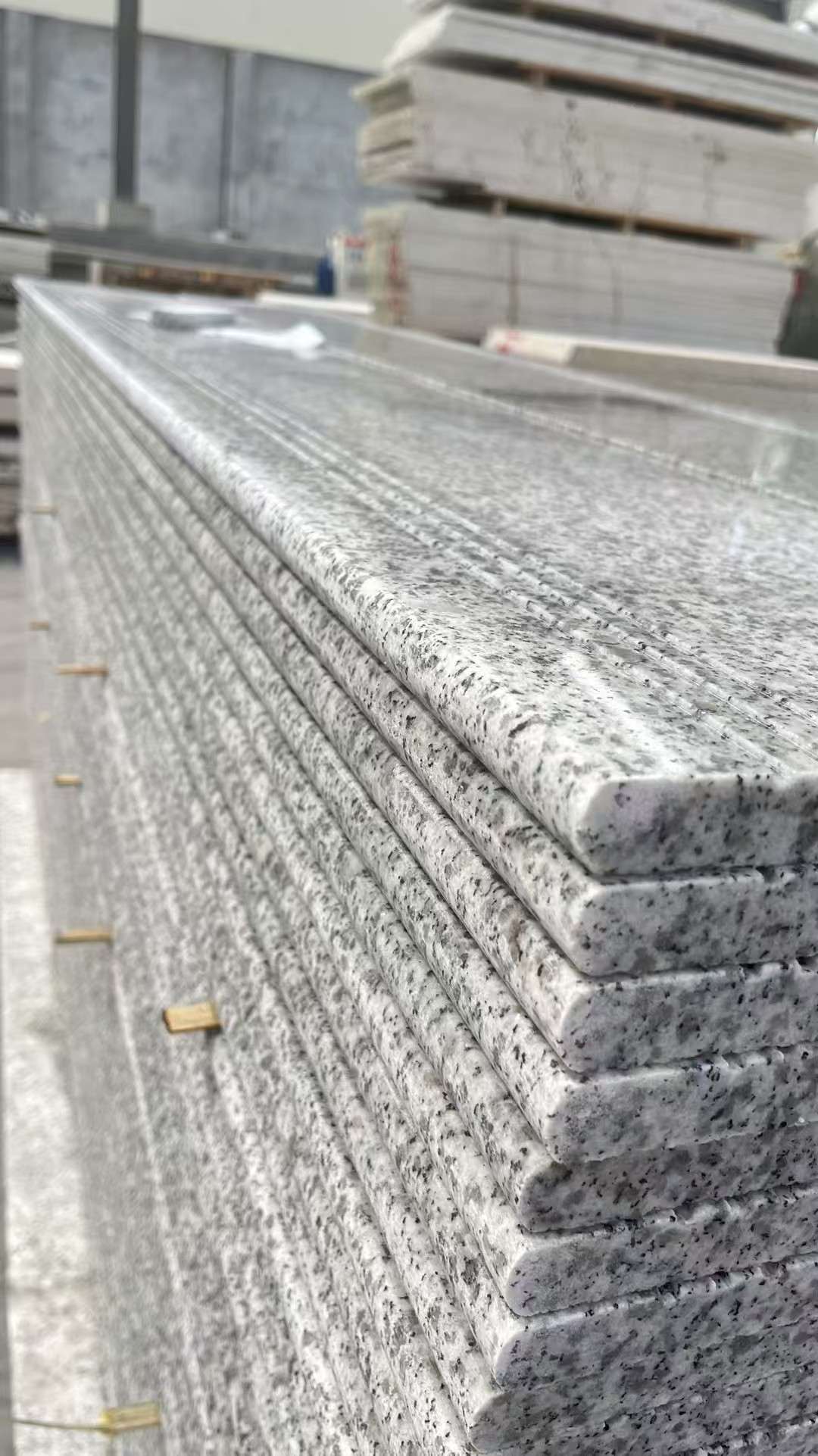 四平芝麻白楼梯踏步 花岗岩楼梯板材